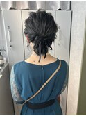 お呼ばれヘア　ヘアアレンジ　美髪　ブルーブラック