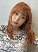 顔周りレイヤーカットくびれヘアミルクティーベージュカラー
