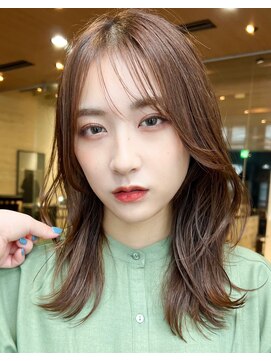 クィーンズガーデンバイケーツーギンザ(QUEEN’S GARDEN by K two GINZA) シルクレイヤーカット*レイヤースタイル*20代30代40代50代*OL