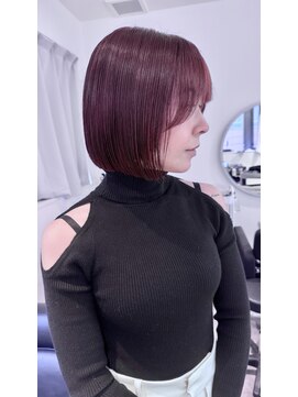 ホープ(hope) あご下1.5cmぱつっとボブ 20代30代 大阪梅田 ボルドーカラー