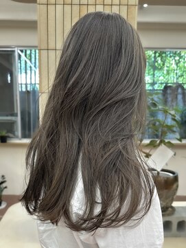 パークレーン アイス イヴェン(park lane ICI yeven) ブリーチなしダブルカラーオリーブベージュ レイヤー/momoka