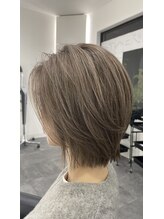 白髪があってもなりたいスタイルが叶う！