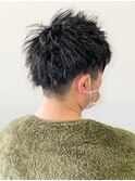 毛流れセンターパート無造作パーマツーブロック刈り上げ