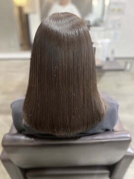 ダンディゾン ブルー 神楽坂(Dans Dix ans bleu) 【Dans Dix ans】頑張りすぎない等身大ミディアムが今っぽい