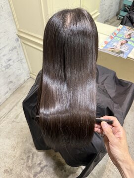 ロロ(ro-ro) 【恵比寿 ro-ro】"髪質改善"至高の潤艶髪