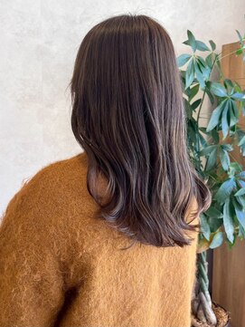 ソリル(solire) グレージュカラー