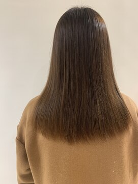 クララ トヨハシ(CLALA Toyohashi) 髪質改善トリートメント