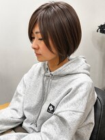 ハイク(HYKE)&nbsp;大人美人ショートボブ×白髪ぼかしハイライト