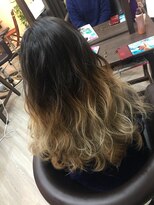 ケーアールツーエス 鳳店(KR2S)&nbsp;外国人風グラデーションカラー☆[KR2S  鳳]  072-260-3626