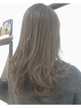 ヘアーアンドアトリエ マール(Hair&Atelier Marl) 【Marl】マットグレージュカラーのセミロング♪