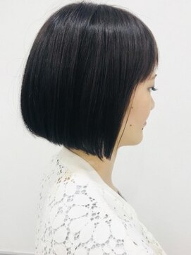 クアトログランシュ ひたちなか店(QUATRO×GranCieux) 美しいシルエットで大人綺麗なボブ