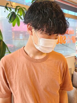 リップソウル(RIP SOUL) 《RIP SOUL》前下がりマッシュ 波巻きパーマ スタイル