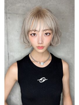 リークフー(Ree cu fuu) 10代20代30代40代前髪　ふわふわ金髪ボブ2