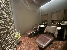 フィールルーチェ(Feel luce)の雰囲気（フルフラットで半個室なヘッドスパルームは癒し空間間違いなし♪）