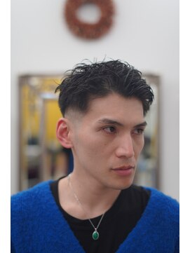 グランクラブ(GRANCLUB) カット　パーマ　フェード　シェービング　ヘッドスパ
