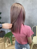 グローバルヘアー バランス(global hair BALANCE) 10代20代 ベージュ×ピンクイヤリングカラー