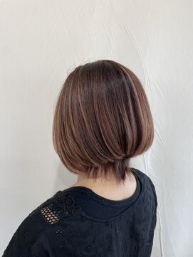 ヘアメイクアン(Hair Make Une) 白髪ぼかしハイライト　ハイトーンカラー　グレージュカラー