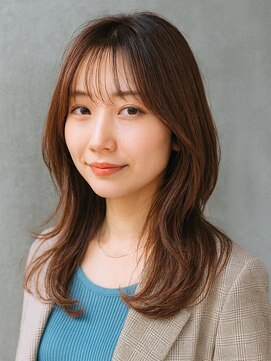 ファイン 滝川店(Fine) ローズブラウンのレイヤーミディ×バタフライカット