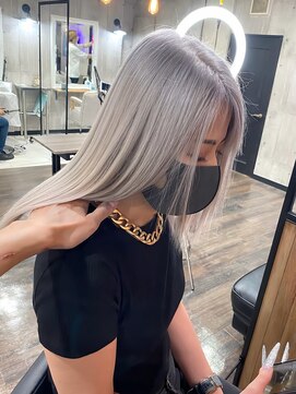 シェルヴ(XELVE) ホワイトベージュ