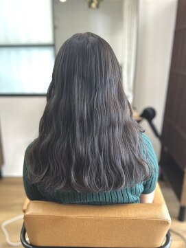 モノトーンカラー