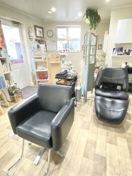 オリーブ(Olive)の写真/カウンセリングから仕上げまで完全マンツーマン!大人女性のお悩みに寄り添いアプローチ!