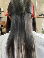 ハコ(H.A.Co) 縮毛矯正のお客様です。