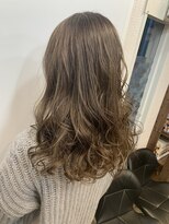 アグ ヘアー レント 巣鴨店(Agu hair rent)&nbsp;大人可愛いオフィスでもおしゃれなハイライト