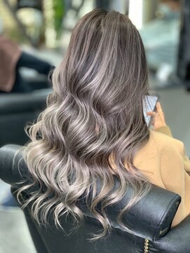 エイトヘアー(Ei8htHair) アッシュ×バレイヤージュ