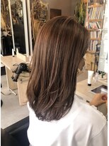 パム 恵比寿(PAM.)&nbsp;暖色ブラウンセミロング【PAM.恵比寿】