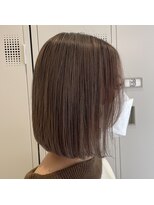 トゥーザシー(TO THE SHE)&nbsp;ボブ × グレージュ