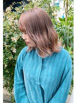 ヘアー アレス(hair ales)&nbsp;ベージュカラー、ハイトーンボブ、ブリーチカラー