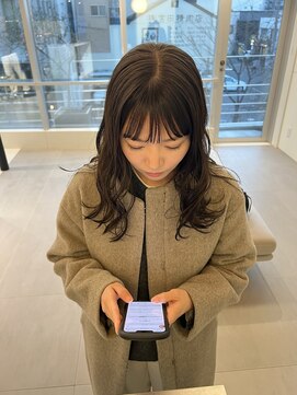 ローレンアオ(LOREN AO) 黒髪/ボブルフ/ネビージュ/小顔/ワンレン/ 矢場/髪質改善/前髪