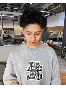 エイト ソル 博多筑紫口店(EIGHT sol) 【スパイキーツイスト】