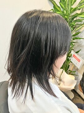 アイノ(AINO.) 黒髪マッシュウルフ[茅ヶ崎/茅ヶ崎駅/湘南]