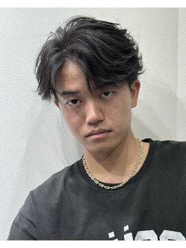 ハイプ(HYPE) 波巻き/メッシュ/スキンフェード/学割/白髪染め/縮毛矯正/韓国