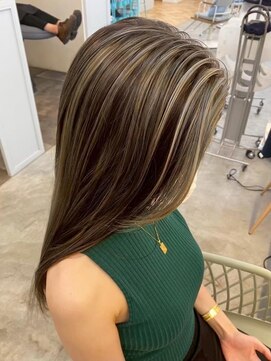 ロミー 本厚木(ROMMY.) 20代~50代◎エアタッチバレイヤージュ白髪ぼかしハイライト