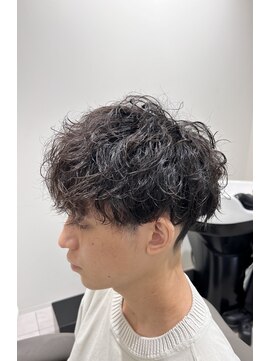 メゾンe.m.a(MAISON e.m.a) シャドウパーマ