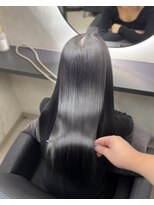 ユニー(uniii)&nbsp;髪質改善×巻ける縮毛矯正