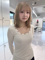 ヴィヴィー 福岡天神店(VIVIE)&nbsp;ミルクティーベージュ/レイヤーカット/ダブルカラー