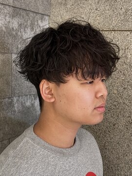 ニアウ 伊勢崎連取店(Niau) [MEN’S HAIR/波巻ツイストスパイラル/フェザーパーマ/伊勢崎]