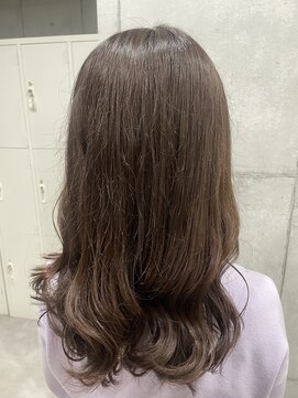 ネウィ 池袋(newi) マロンブラウン