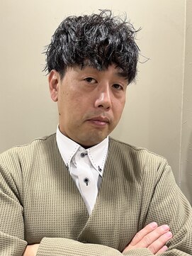 ザメンバイリオス(THE MEN. BY LIOS) ツイストスパイラルお洒落感増し