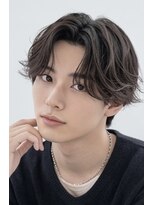 ヘアーエボリューション&nbsp;【大人の色気】ニュアンスパーマの毛流れセンターパート