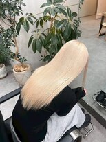 クム 横浜(qumu) 【qumu 横浜】ホワイトブロンド