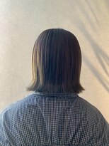 ココ(qoqo) 切りっぱなしボブ 外ハネスタイル