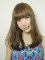 クィーンズガーデンバイケーツーギンザ(QUEEN’S GARDEN by K two GINZA)&nbsp;[K-two銀座]目元ギリギリバングで小顔度UPアンニュイストレート