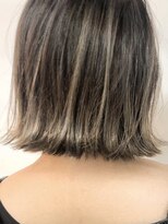 【cuzKLUB】切りっぱなしボブ×バレイヤージュ×ベージュカラー