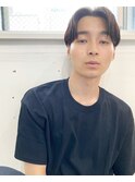 センターパート×ツーブロック スタイル