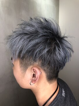 テテ(TETE) グレー 長堀橋×心斎橋