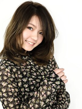 エンディアリング 東銀座(Endearing) 斜めバング/グレージュカラー/デザインカラー/眉毛/銀座/東銀座